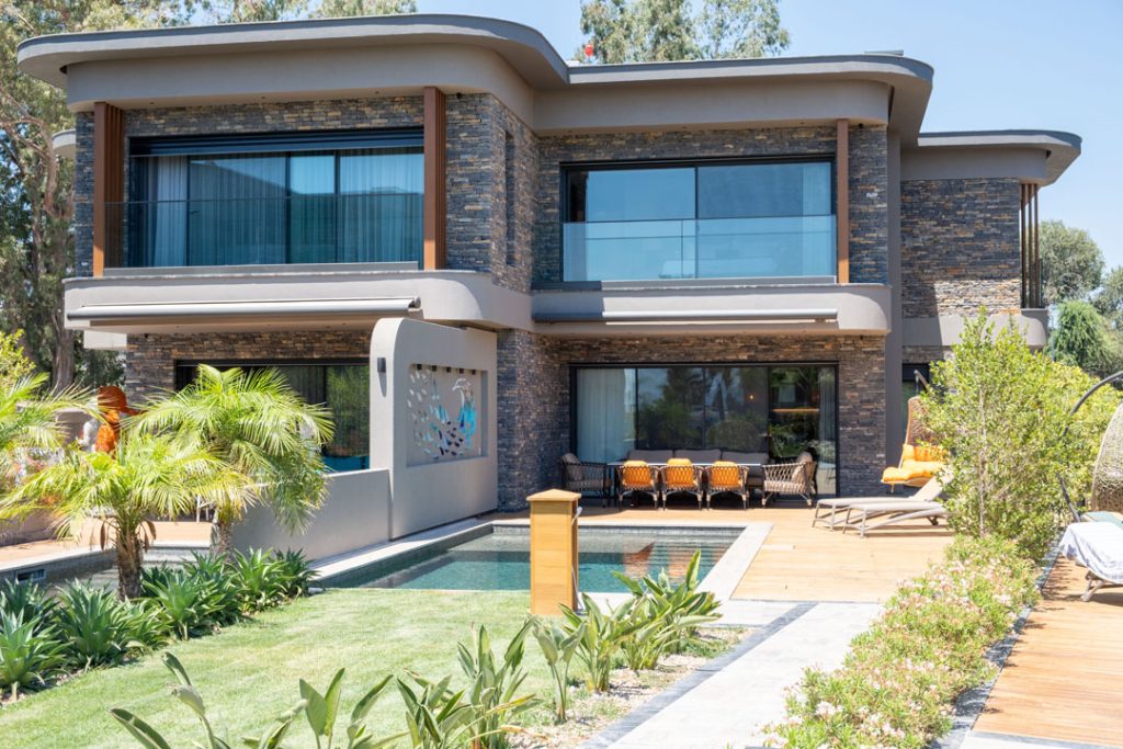 Glass Balcony Railings